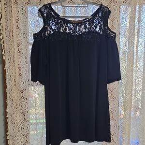 Belldini Cold Shoulder Black Lace Trim Tunic Top • Size 2X